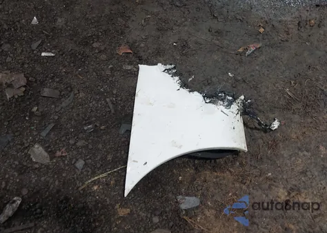 2016 Nissan Versa 1.6 S/1.6 S+/1.6 Sl/1.6 Sv z USA, uszkodzony, nr VIN 3N1CN7AP7GL857581